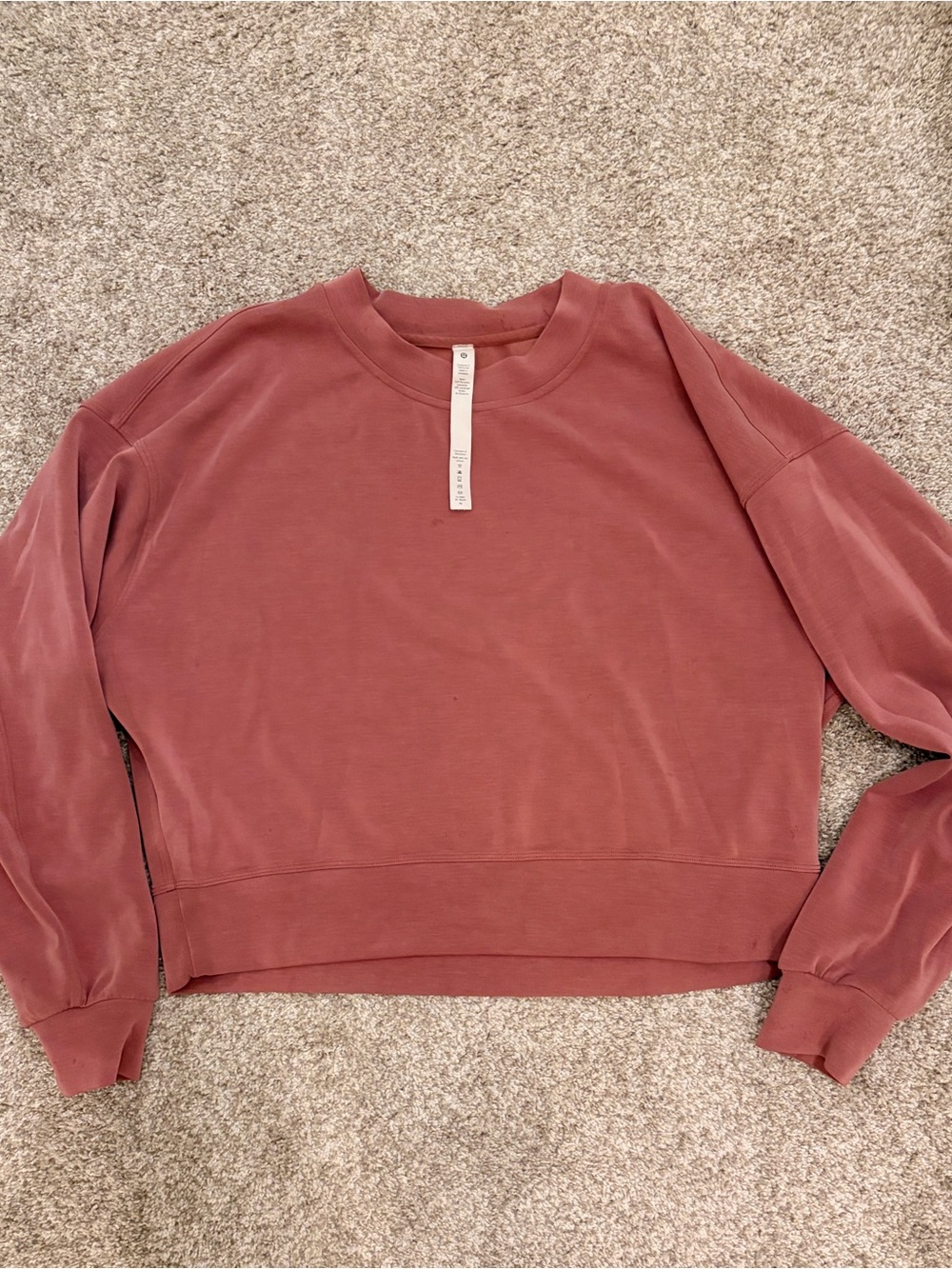 Lululemon Perfectly Oversized Cropped Crew — size 6
